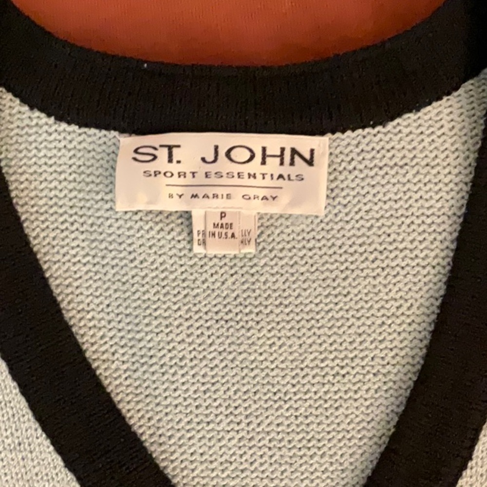 St. John sport essential 2 piece set